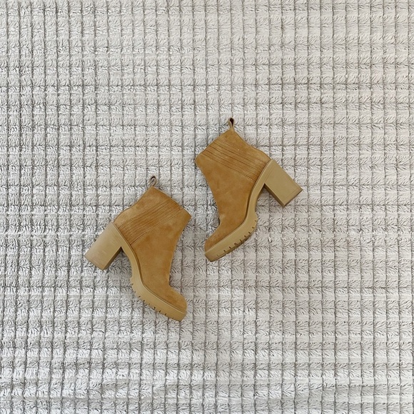 Dolce Vita Celia Women's Tan Suede Ankle Boots - Picture 2 of 5